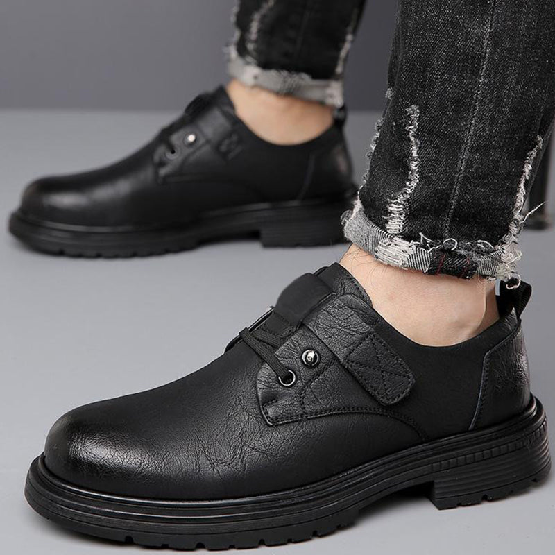 70% RABATT! 🚨Atmungsfreie Retro -PU -Leder -Softroshese von Männern