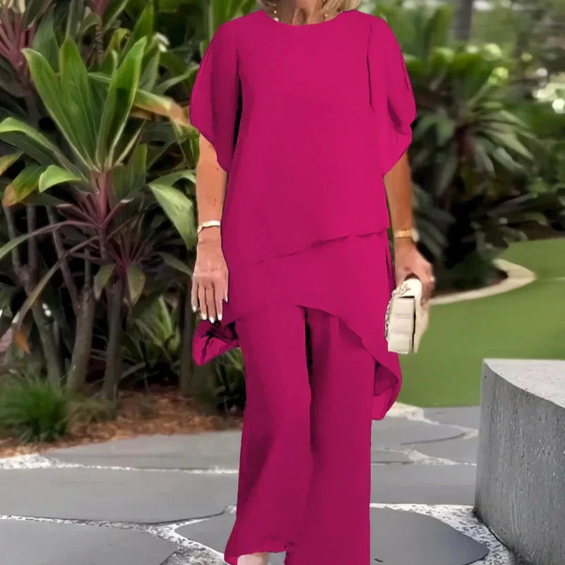 Charmantes Set aus unregelmäßigem Oberteil und Hose mit weitem Bein