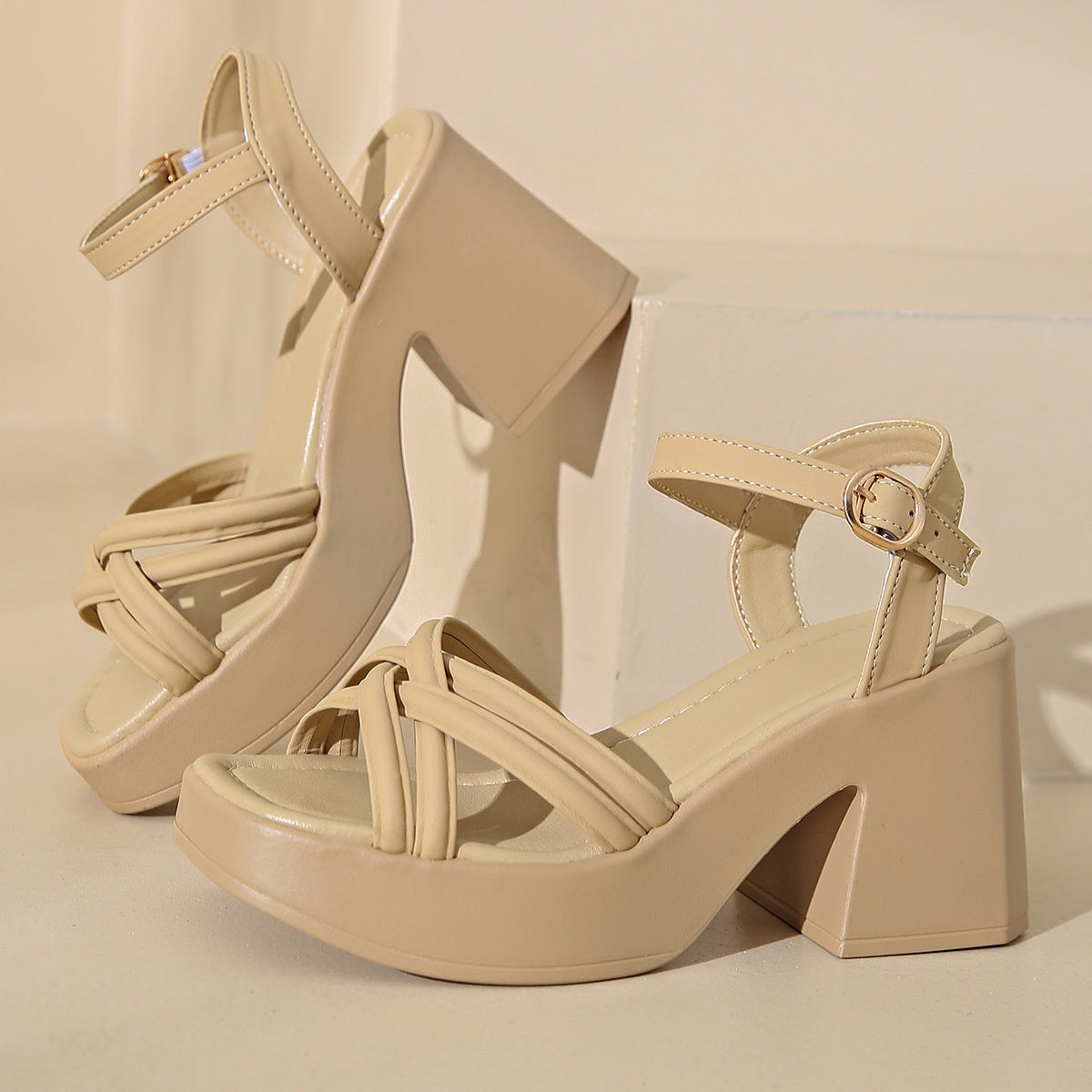 💥Schneller Verkauf✨Damen-Sandalen mit offener Spitze und hohem Blockabsatz
