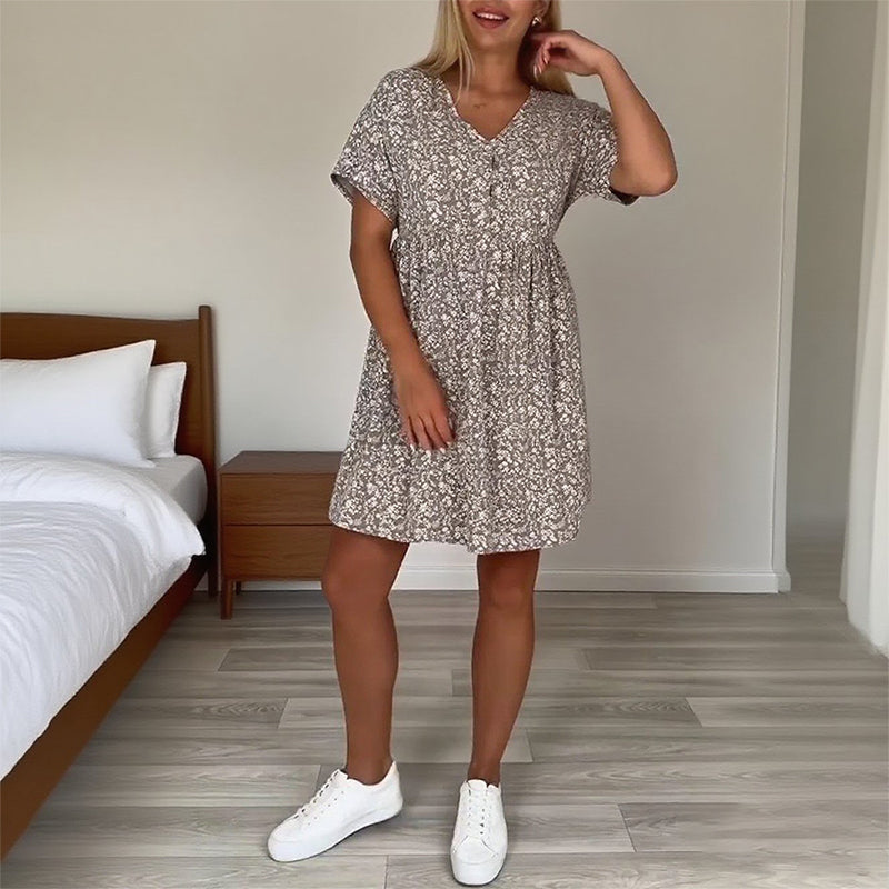 Lässiges Damenkleid mit V-Ausschnitt und kurzen Ärmeln