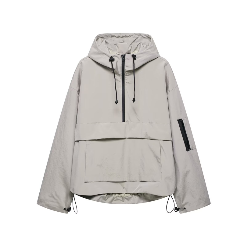 Lässige Softshelljacke mit Kapuze