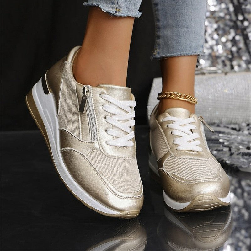 Damen-Sneaker mit Mesh-Obermaterial, Schnürung und Keilabsatz sowie seitlichem Reißverschluss