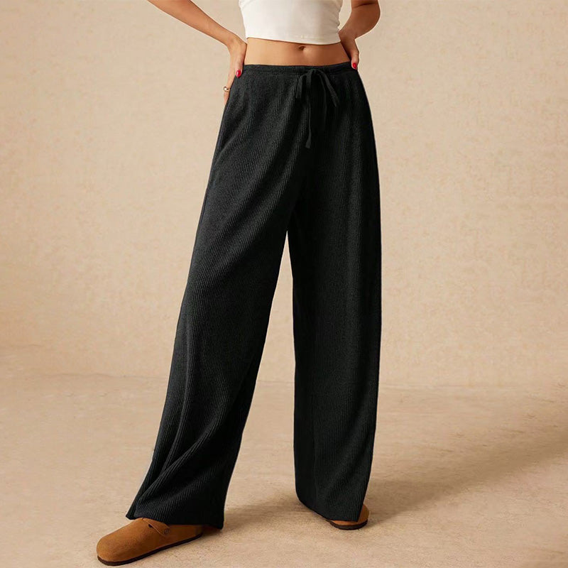 Weibliche Freizeit-Hose mit weitem Bein und Kordelzug