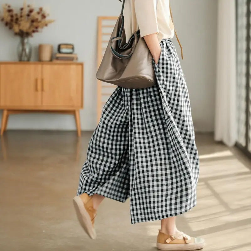 Damen Freizeit-Hose mit elastischem Bund und weiten Beinen