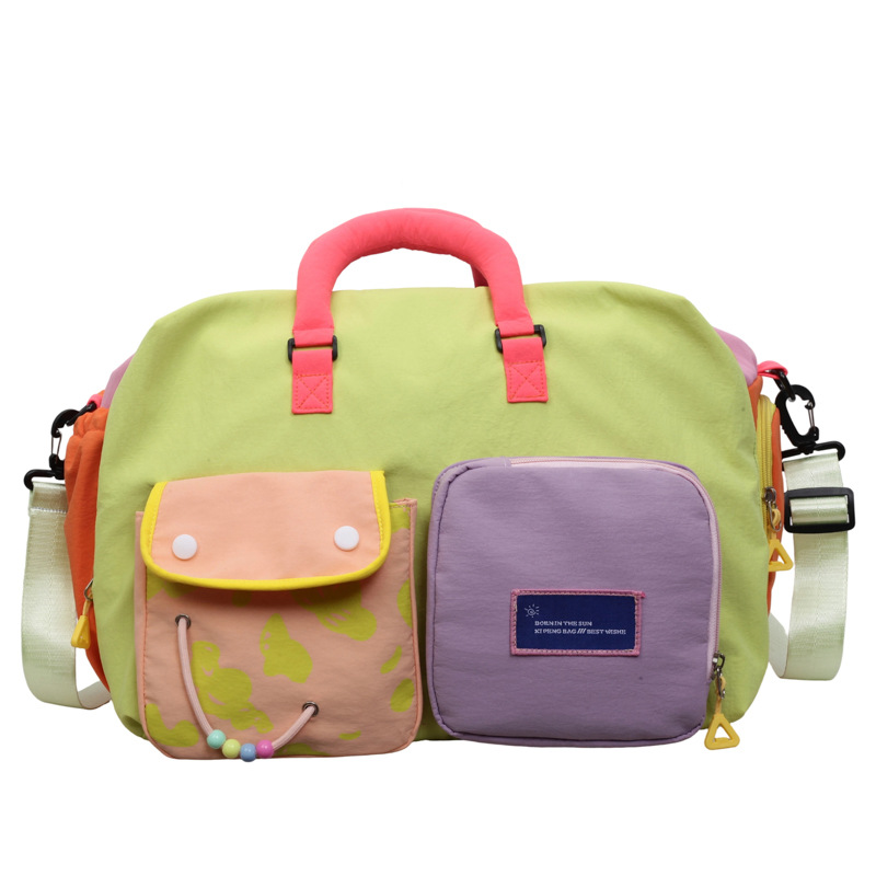 đ JETZT 50% RABATT! đ LĂ€ssige Colorblock-Reisetasche â GerĂ€umig & langlebig â Perfekt fĂŒr Gym, Reisen oder Wochenendtrips â Leicht mit Tragehenkeln đ§ł