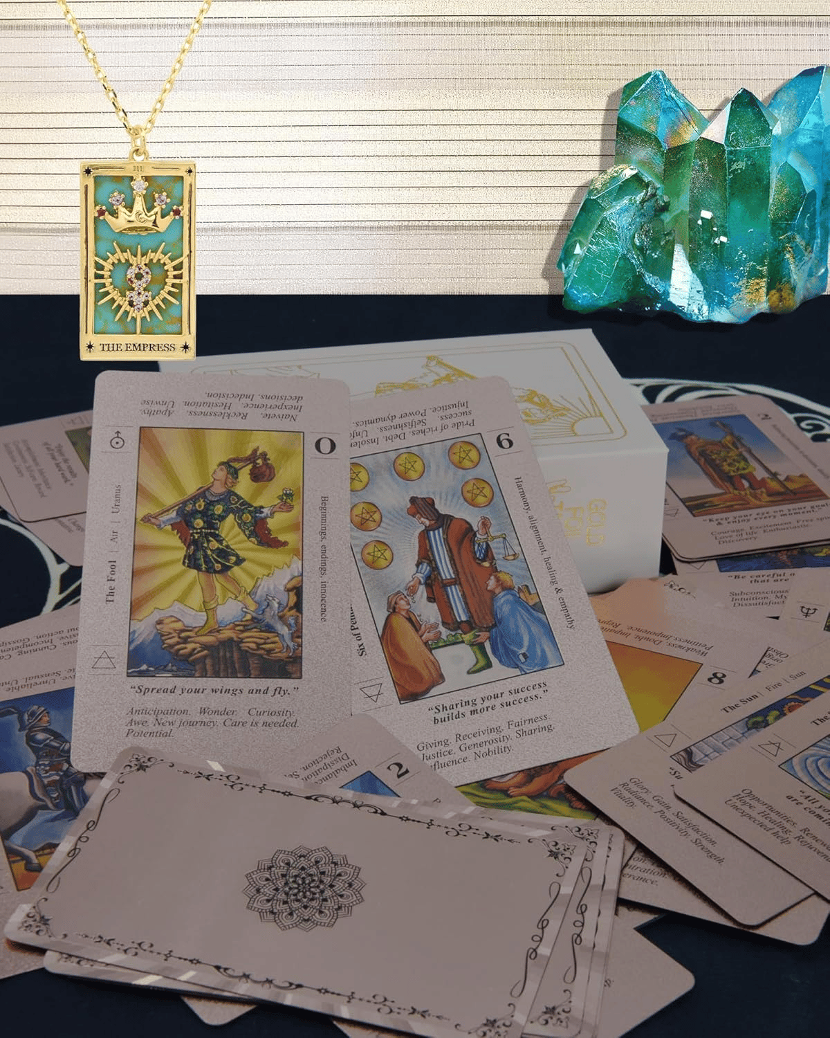🔮✨ Witchy Cauldron Tarotkarten-Set – Roségold, Inklusive Begleitbuch & Wasserdichte Folien 🎴📖