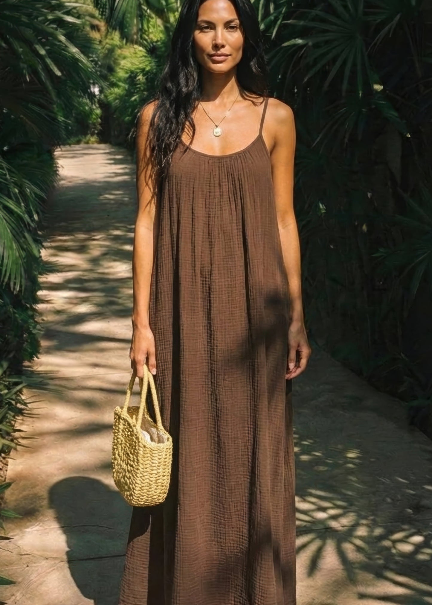 👗 58% RABATT! 💃 Einfarbiges Rückenfreies Cami-Kleid für Damen – Leicht, Luftiger Schnitt & Perfekt Für Den Sommer ☀️