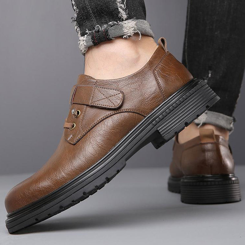 70% RABATT! 🚨Atmungsfreie Retro -PU -Leder -Softroshese von Männern