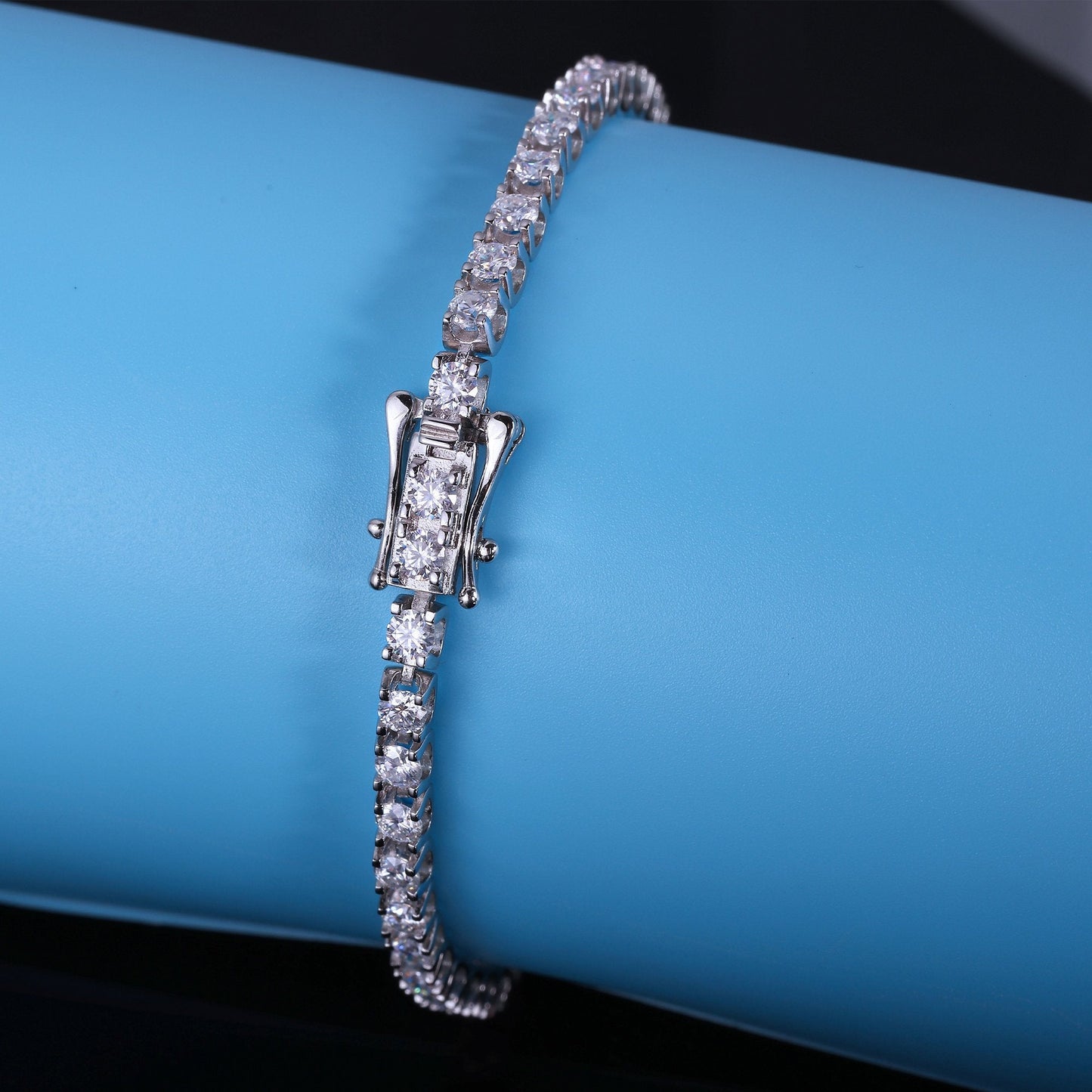 🔥 Funkelndes Moissanit-Armband