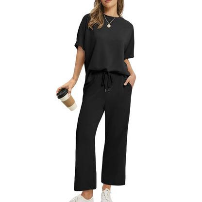 Weiches, lässiges Set aus Oberteil und Hose für Damen