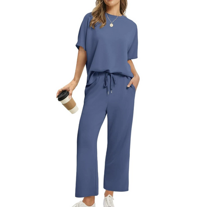 Weiches, lässiges Set aus Oberteil und Hose für Damen