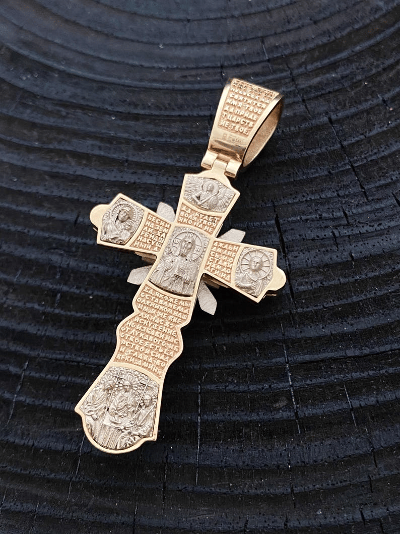 ✝️🙏Halskette mit Jesus-Kreuz-Anhänger