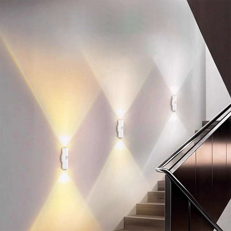 🌈 ✨ Magnetische RGB-Stimmungsleuchte mit Bewegungssensor – Individuelle Beleuchtung, die Sie erkennt! ✨Winter-Gehause-Atmosphäre im Handumdrehen!