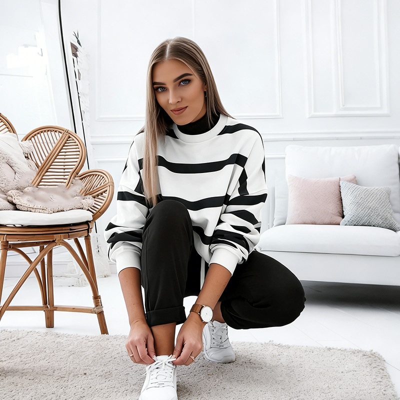 ⌛ Nur noch 3 Tage – 50 % auf alles! ⏰Damensport-Set mit Streifen, 2-teilig