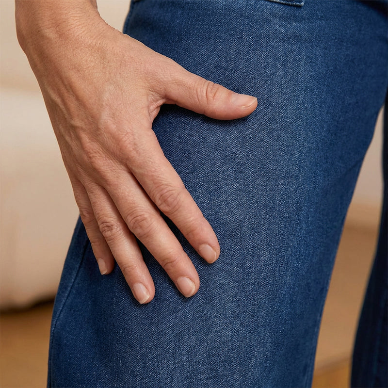 Damen-Jeans mit Kordelbund und weiten Beinen aus Denim