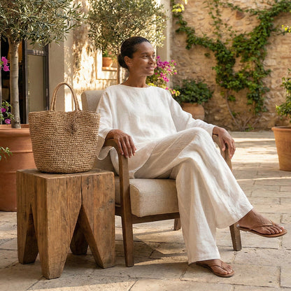 Damen-Set aus locker sitzendem Langarmshirt und weit geschnittener Hose