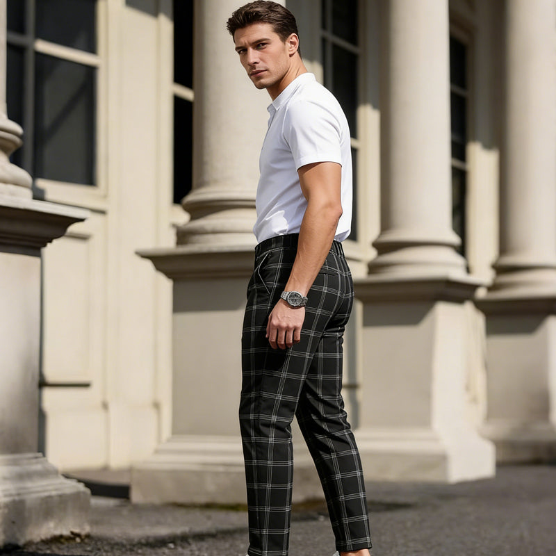 Herrenhose in schlanker Passform mit Karomuster