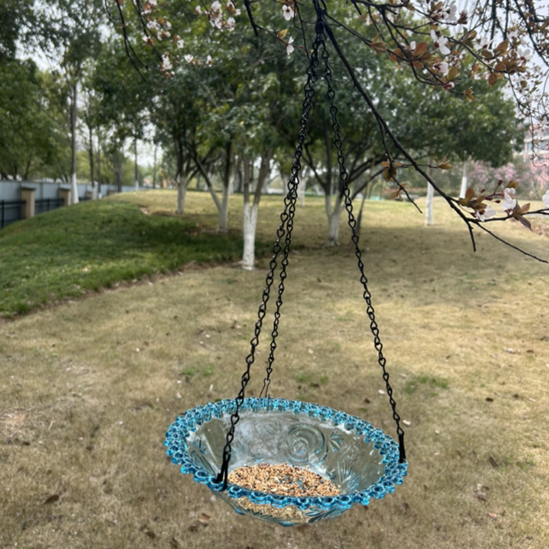 🐦 ⏳ Hängende Futterstation & Vogeltränke im Vintage-Stil – 2-in-1 Design, Wetterfest & Perfekt für den Garten 🌿