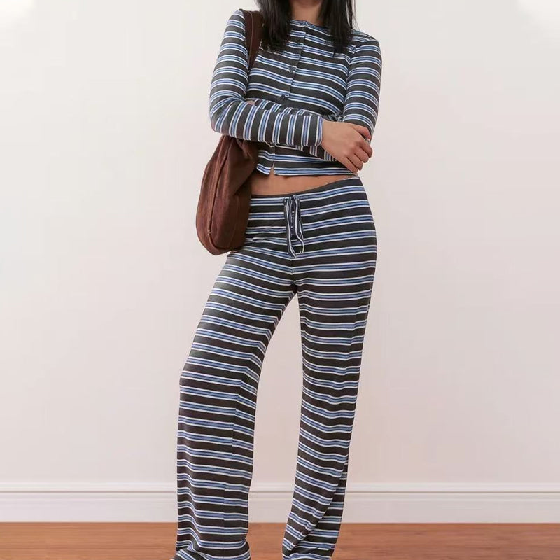 💎54% RABATT! 💎 Damen gestreiftes Strick-2-teiliges Set – Weiches Stretchgewebe, Knopf-Crop-Top & Hosenträgerhose mit Kordelzug