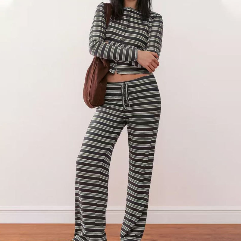 💎54% RABATT! 💎 Damen gestreiftes Strick-2-teiliges Set – Weiches Stretchgewebe, Knopf-Crop-Top & Hosenträgerhose mit Kordelzug