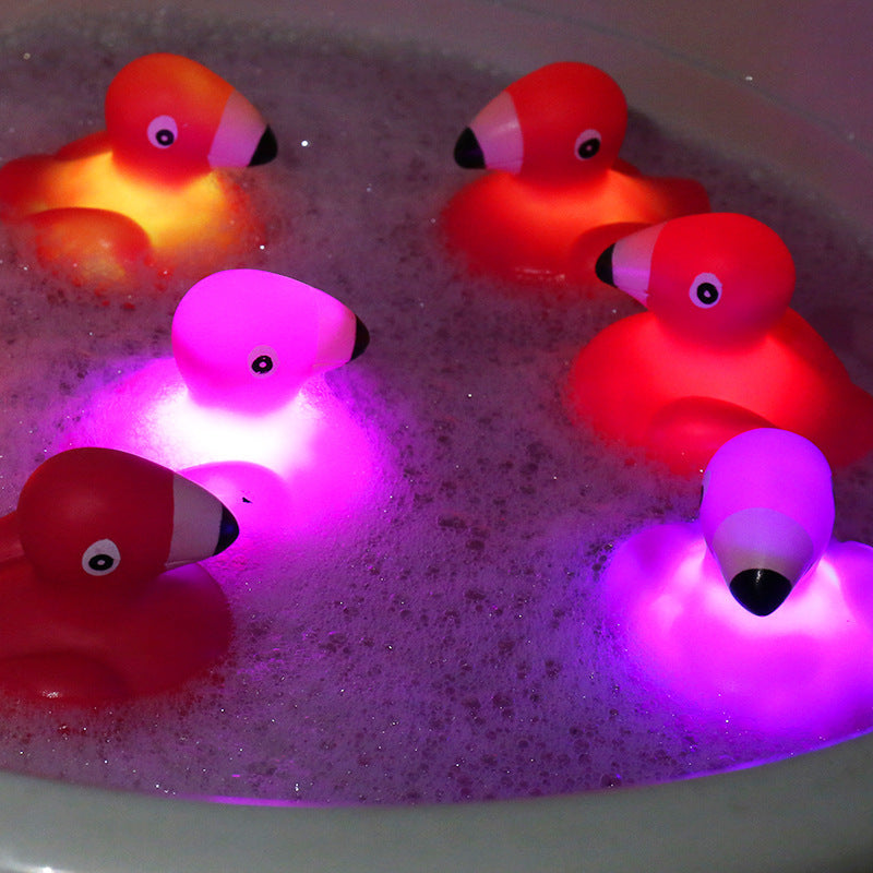 Wasseraktiviertes Leucht-Badespielzeug