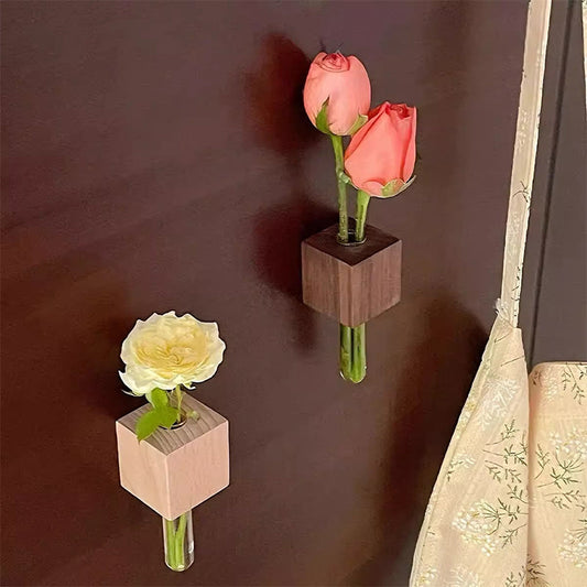 Magnetische Holzvasen mit Reagenzglas