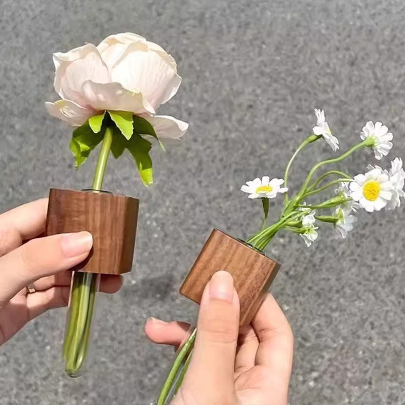 Magnetische Holzvasen mit Reagenzglas