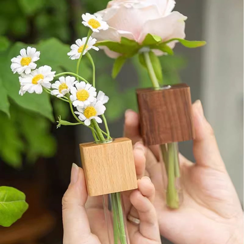 Magnetische Holzvasen mit Reagenzglas