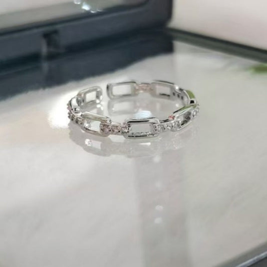 💍 50% RABATT! ✨ Offener Manschettenring mit Funkelnden Zirkonia-Steinen – Elegantes Design, Einstellbare Größe & Perfekt Für Jeden Anlass 💎