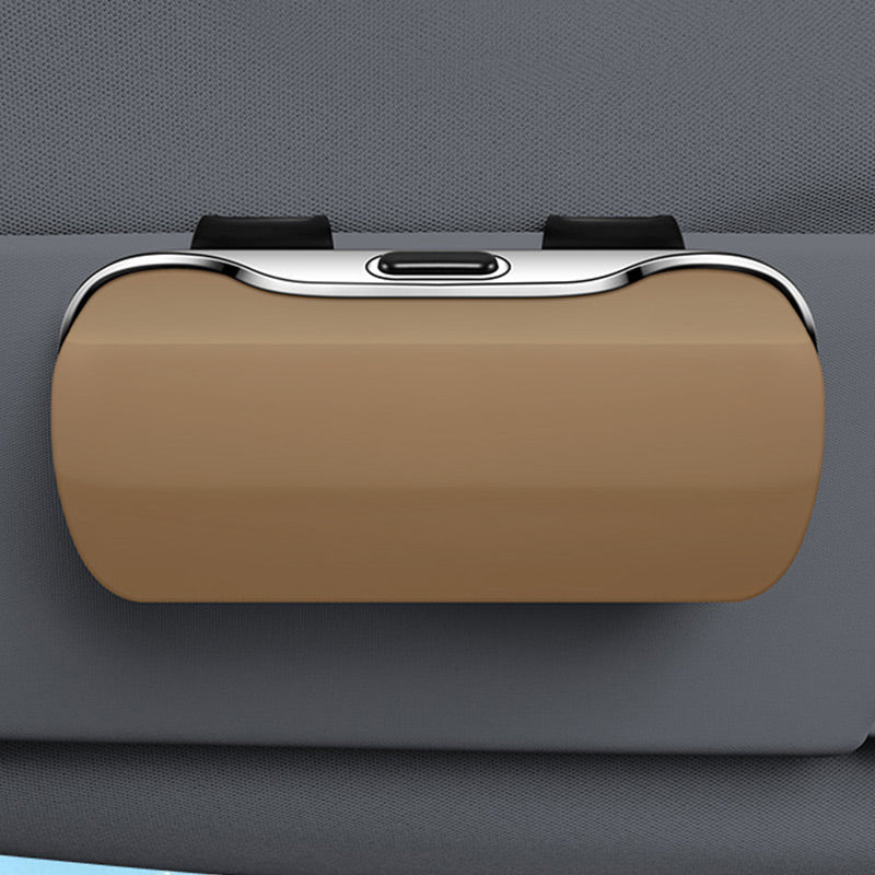 🕶️ KAUFE 2, ERHALTE 1 GRATIS! 🚗 Auto Sonnenblenden-Brillenbox – Universelle Passform, schützt Sonnenbrillen – Einfacher Zugriff, weiches Innenfutter & rutschfeste Halterung – bezahlen per Nachnahme ✅
