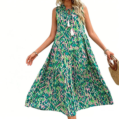 Ärmelloses, gestuftes Midikleid mit abstraktem Print für Damen