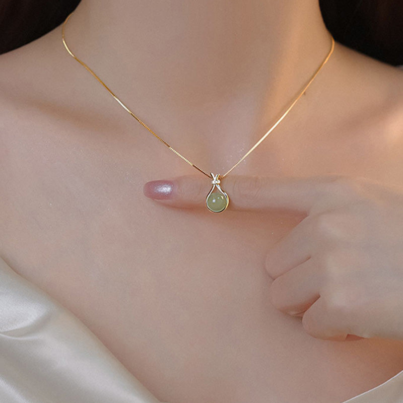 ✨Elegant Hetian Jade Pendant Necklace - Modisch, elegant, vielseitig kombinierbar