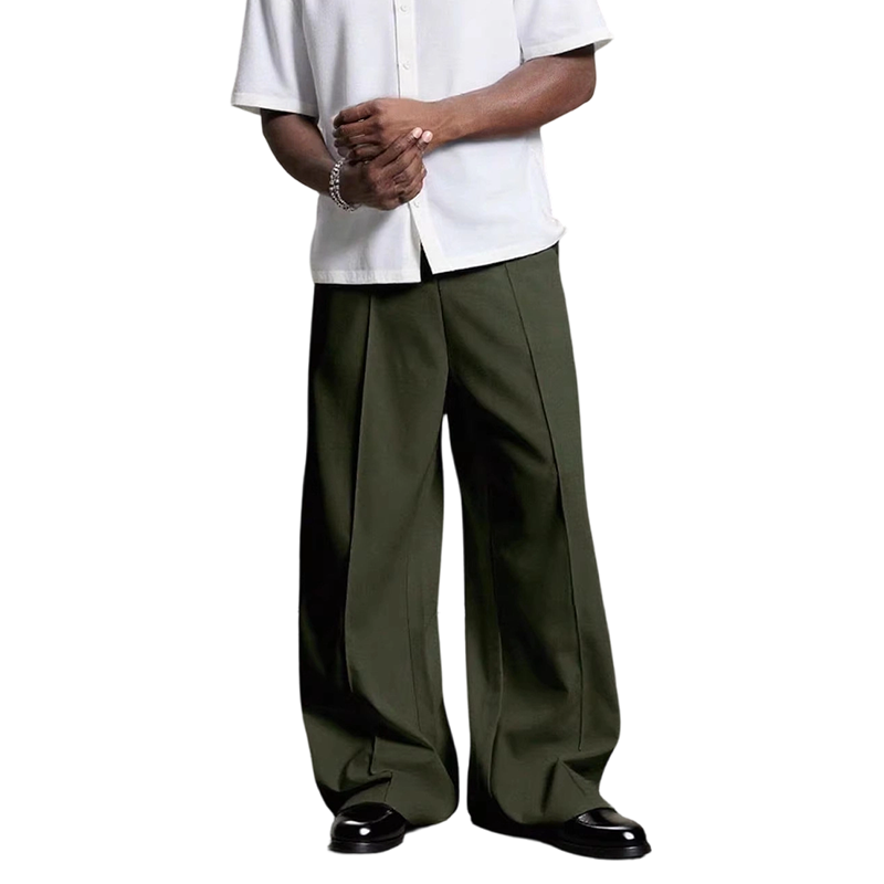 Minimalistische Herrenhose mit weitem Bein