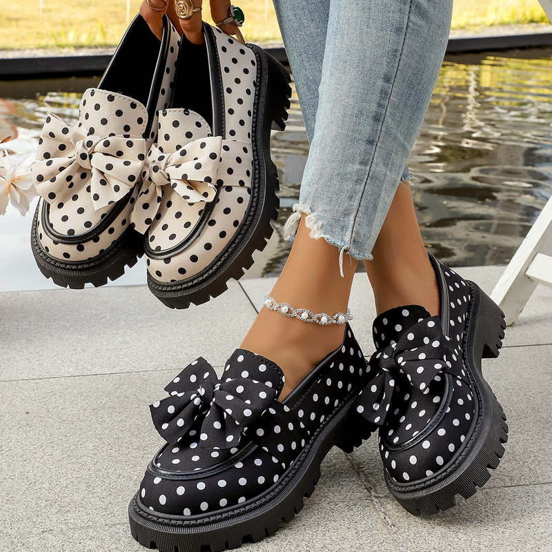✨ Neu eingetroffen ✨ 👞 Damen-Loafers mit Tupfenmuster, Schleife & Plateausohle 🎀