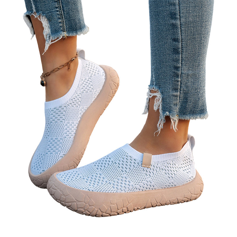 Bequeme Plateau-Sneakers mit verstecktem Absatz