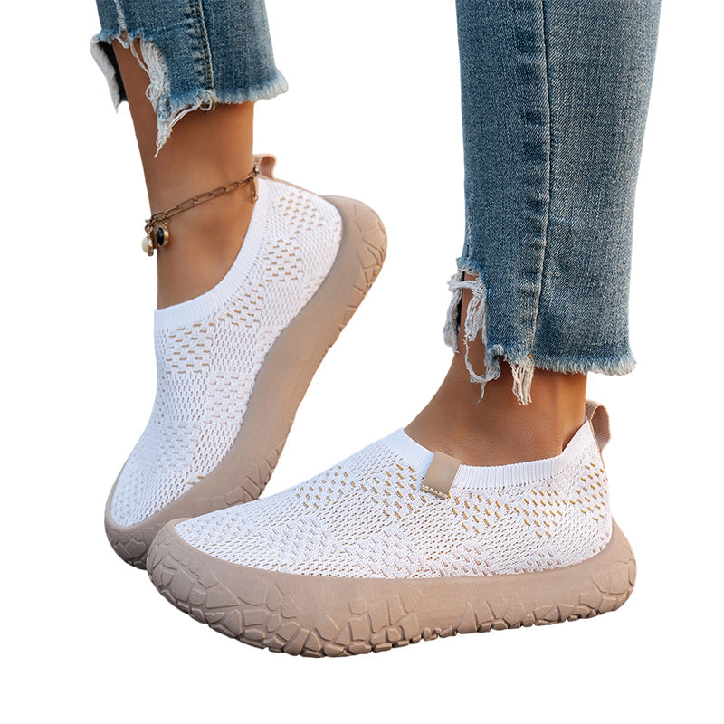 Bequeme Plateau-Sneakers mit verstecktem Absatz