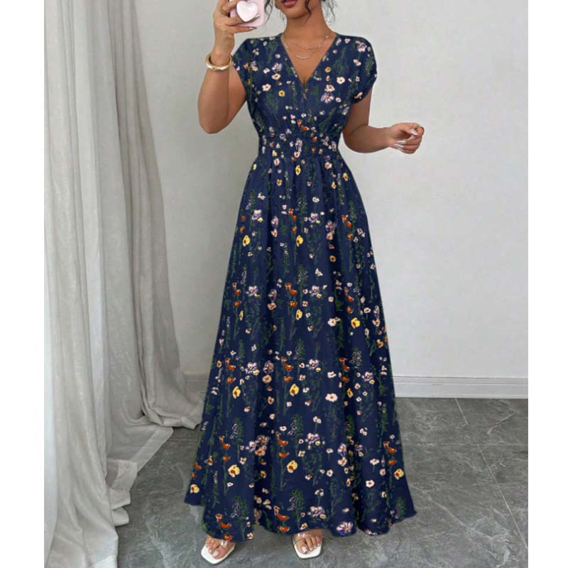 👗 Langes Maxikleid mit Blumenmuster, V-Ausschnitt & geraffter Taille – elegant & figurbetonend