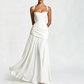 Elegantes Maxikleid mit geraffter Taille & Square Neck – Fließendes Abendkleid in Gelb für Hochzeiten & Festivals