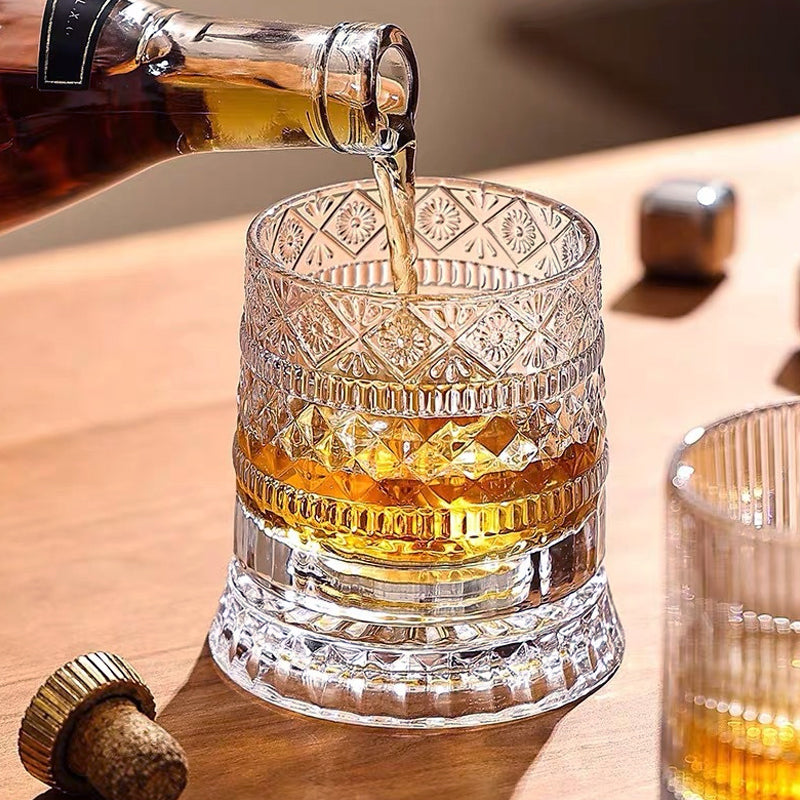 📢📢50 % Rabatt!!🥳🏰 360° drehbarer Whisky-Glasbecher