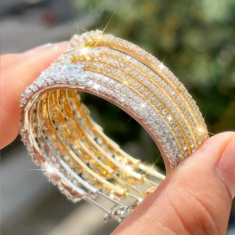 💎 50% RABATT JETZT! ✨ Damen Funkelnde Zirkonia Creolen – Mikropavé, Leichtes Kupfer & Auffälliges Design – Elegant, Vielseitig & Perfektes Geschenk 💫