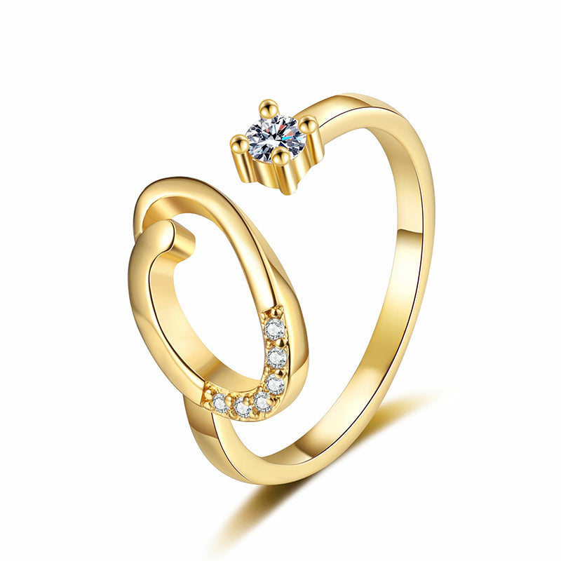 💍⏰ 50% RABATT – NUR FÜR KURZE ZEIT! Damen Ring mit Buchstaben – Funkelnde Zirkonia-Verzierung, verstellbare Größe & elegantes Design ✨