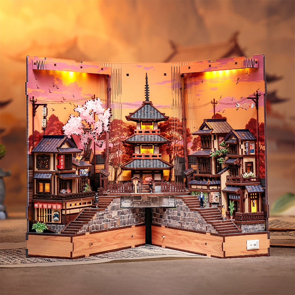 DIY-Buchnischen-Bausatz „Kyoto-Gasse“ aus Holz