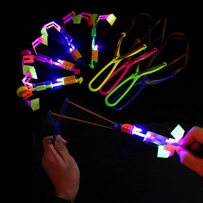 🚁 50% RABATT! 🎯 LED Hubschrauber-Schießer – Leuchtend, fliegend & spaßig ✨