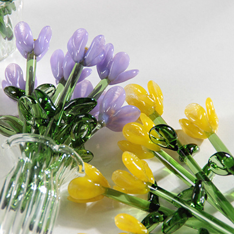 🌸✨ Miniatur-Glasblumen mit Vase – 50% RABATT! 7 farbige Glasblüten, 6cm Höhe, elegante Glaskunst – blüht für immer.