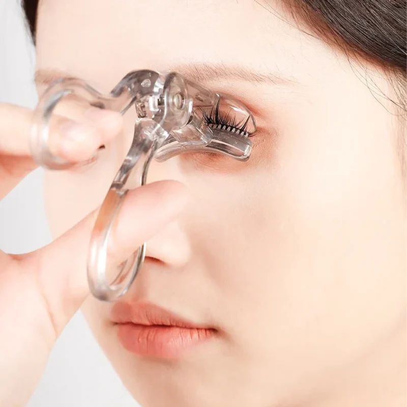 Ergonomische Wimpernzange mit Weitwinkel - Natürlich und lang anhaltend